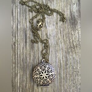 Aromatherapy Essential Oil Diffuser Necklace Locket- Antique Bronze